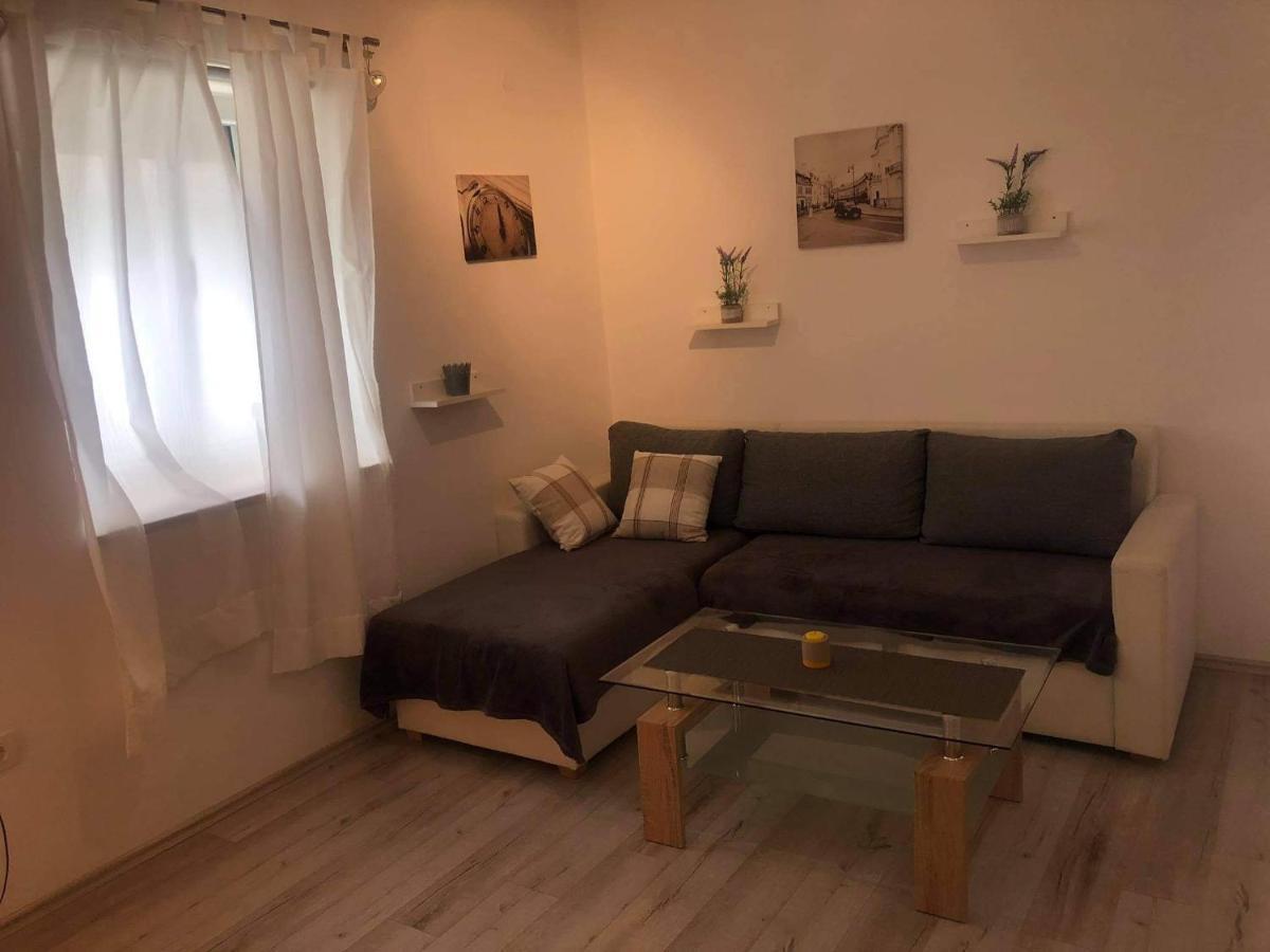 Apartmani Dokic Bale Buitenkant foto