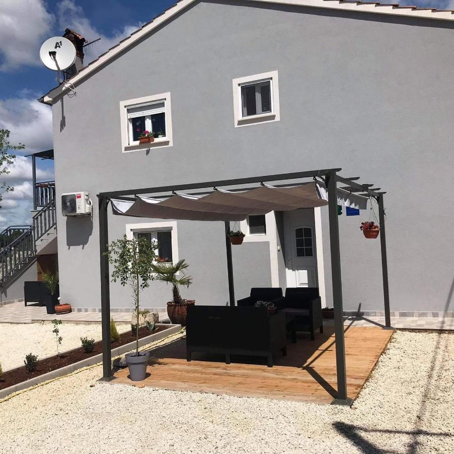 Apartmani Dokic Bale Buitenkant foto