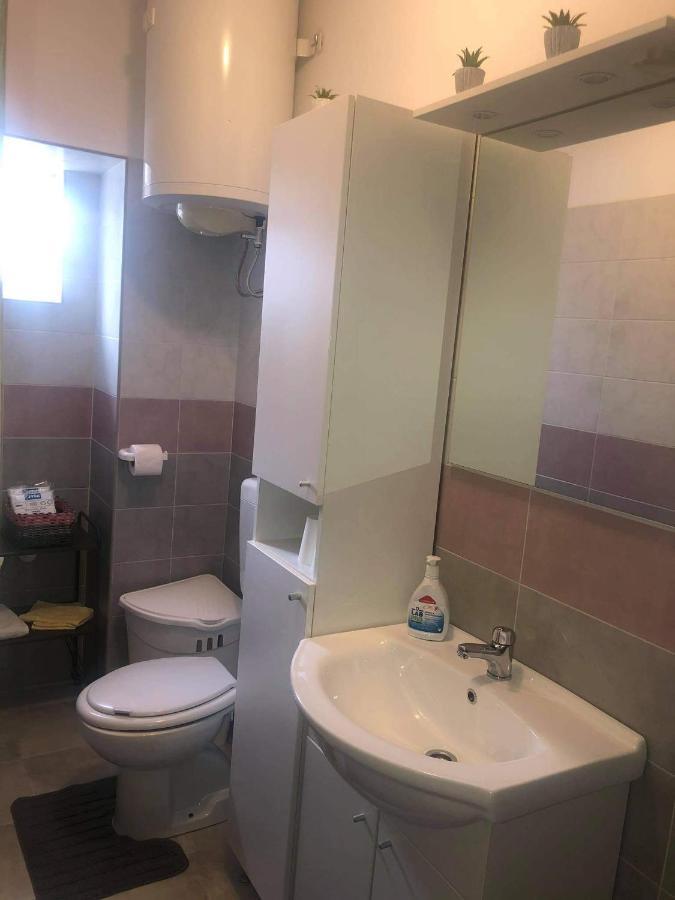 Apartmani Dokic Bale Buitenkant foto
