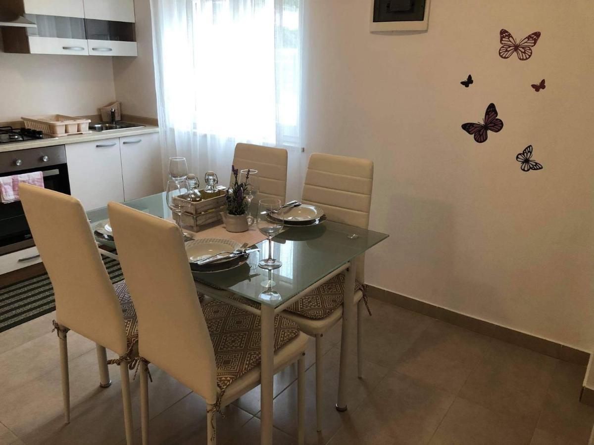 Apartmani Dokic Bale Buitenkant foto