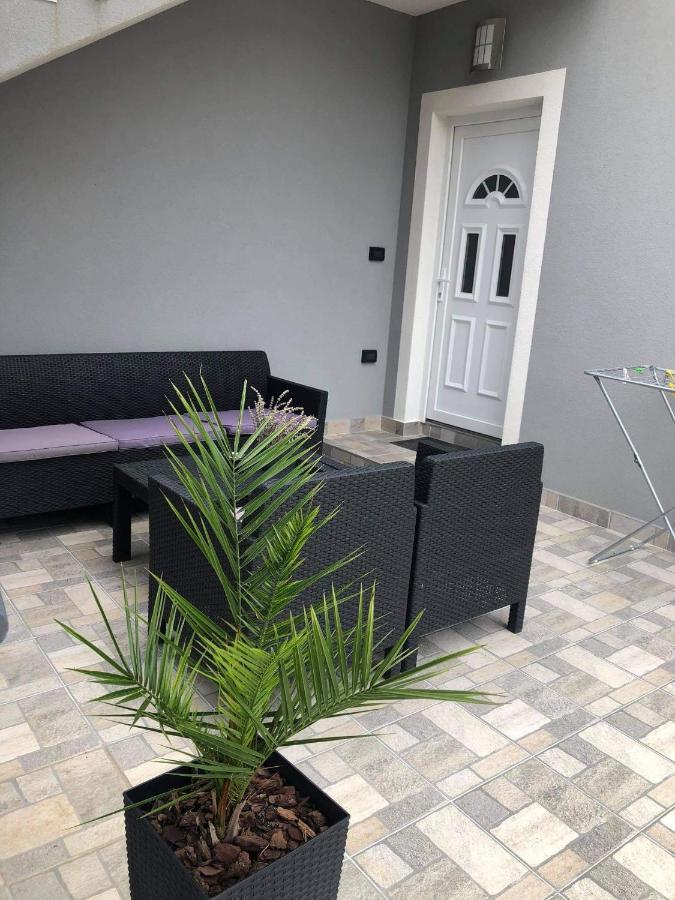 Apartmani Dokic Bale Buitenkant foto